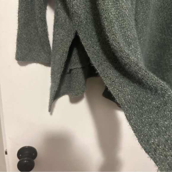 Pink Lily green oversized sweater size S - Picture 4 of 7